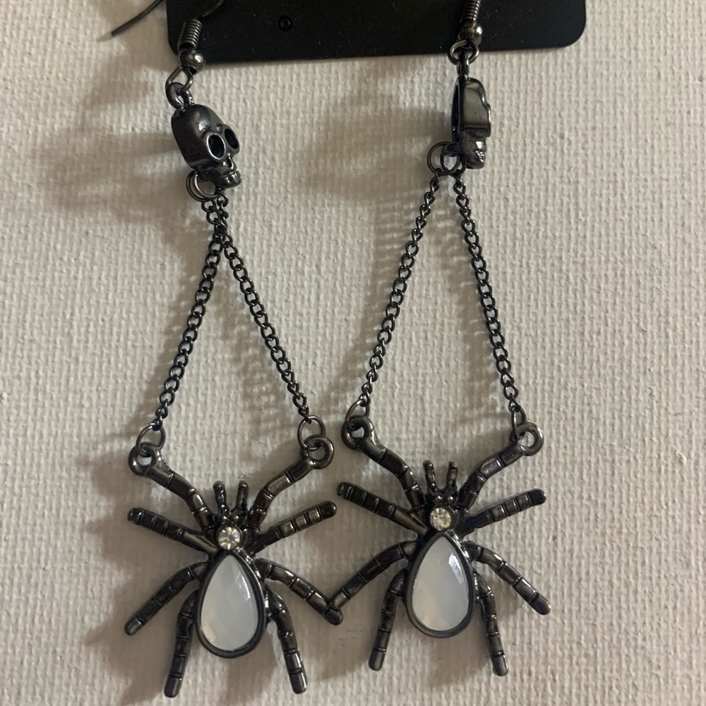Spider earring